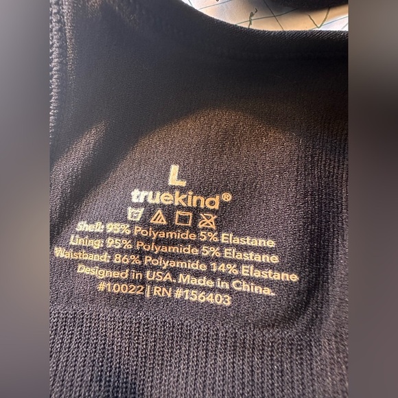 NWT TRUEKIND DAILY COMFORT WIRE FREE SHAPING BRA SIZE L BLACK WITH BRA EXTENDER - Picture 9 of 10